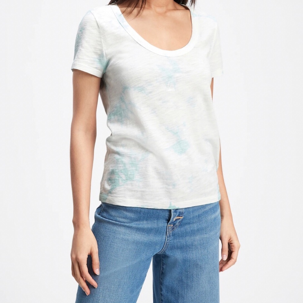 GAP ForeverSoft Scoop Neck T-Shirt